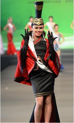 “Miss world” Монгол үндэсний хувцсыг онцлов